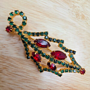 Vintage Christmas Tree Brooch Red Green Rhinestone Gold Tone Holiday Pin 2.5"